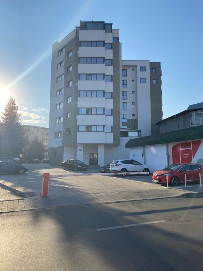 Apartament Welcome In Central Piteszti Zewnętrze zdjęcie